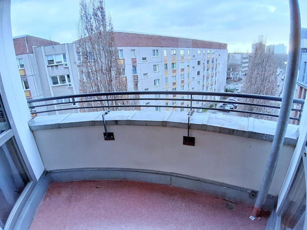 LEA-Apartment, 2 Raum, Balkon TG zentral am Park Leipzig Bagian luar foto